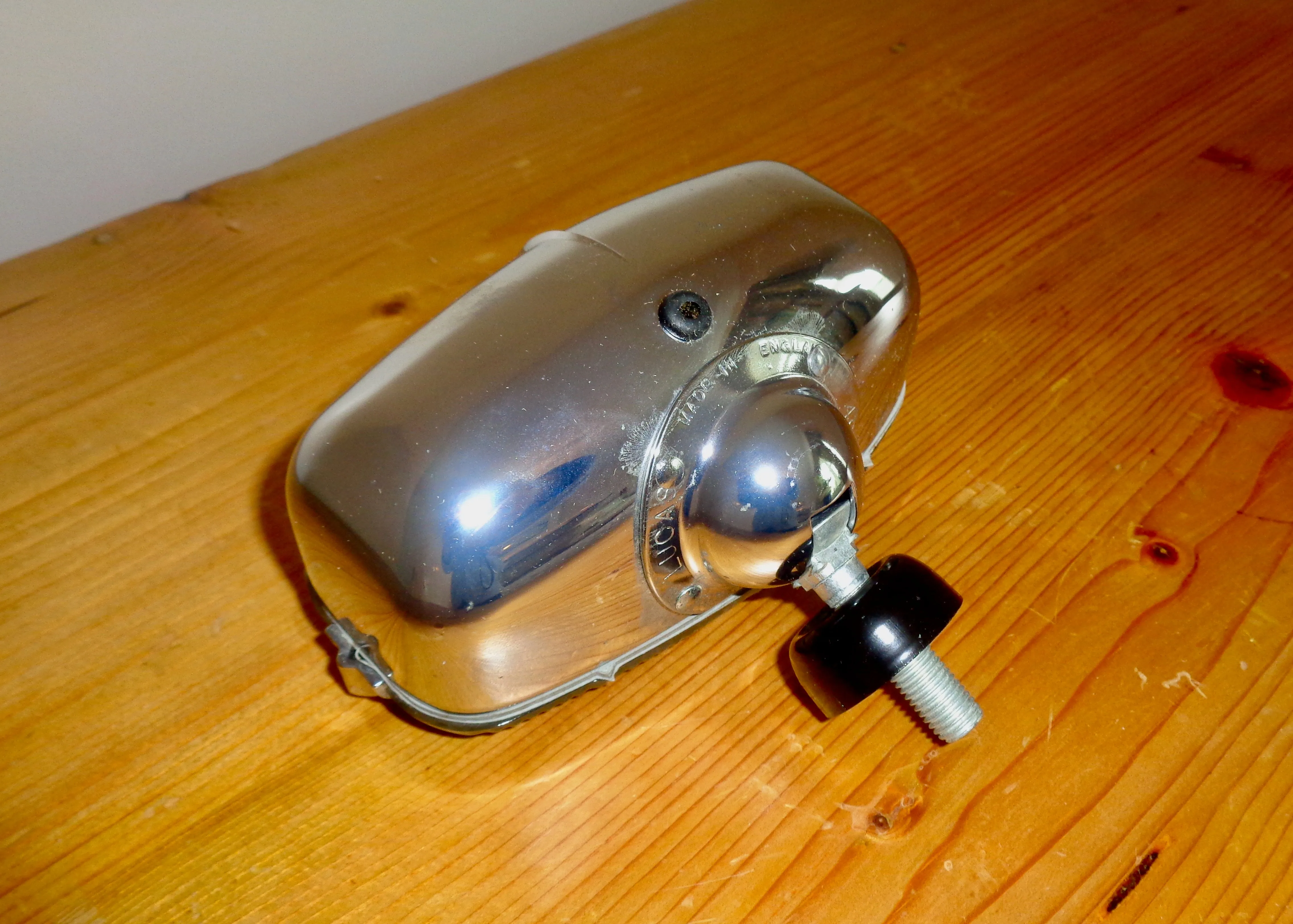 1960s Original Lucas Model 494 Reversing Car Lamp. Clear Glass And Chrome Boxed NOS