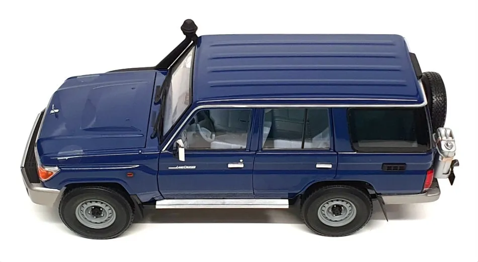 Almost Real 1/18 Scale 870101 - Toyota Land Cruiser 70 Series (J76) - Blue