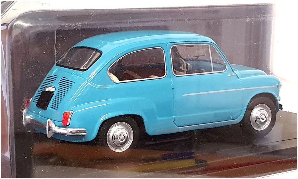 Altaya 1/24 Scale Diecast G1N7P001 - Fiat 600 - Blue