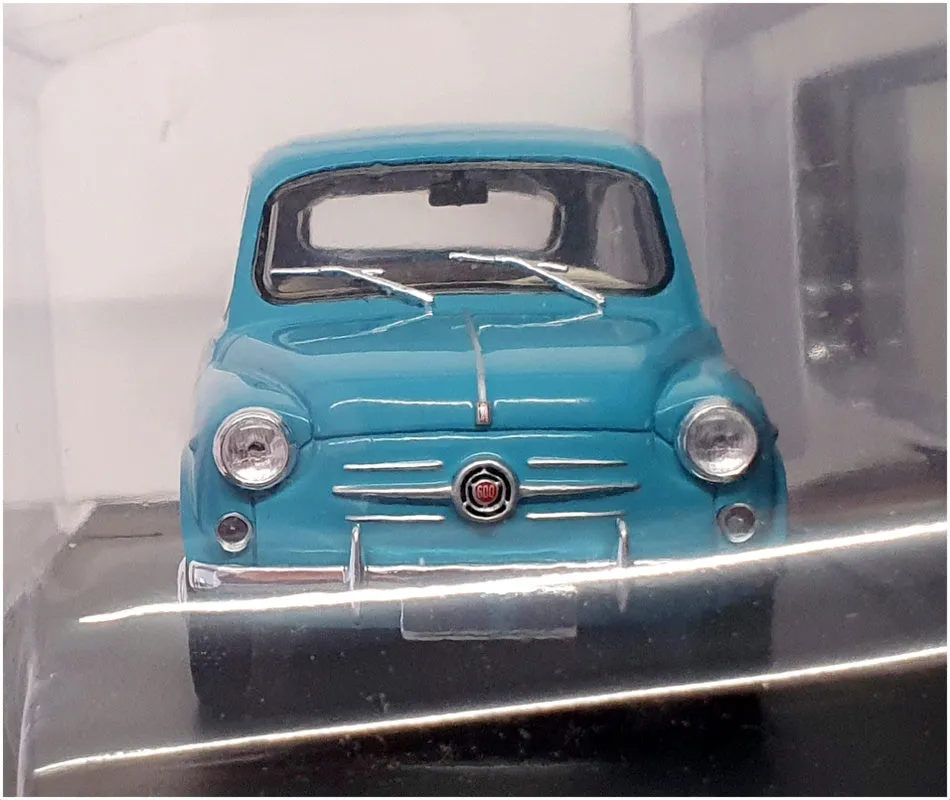 Altaya 1/24 Scale Diecast G1N7P001 - Fiat 600 - Blue