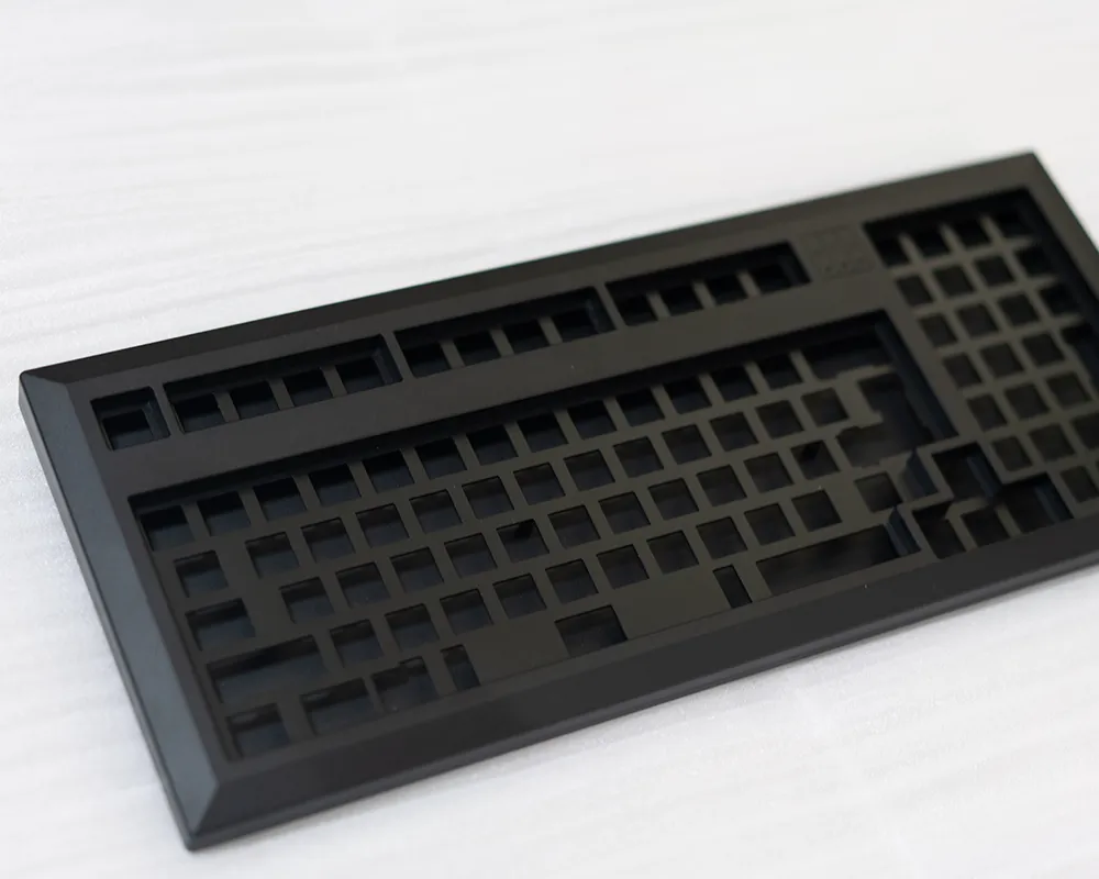 [CLOSED][GB] Punchy 1800 Custom mechanical keyboards kits PCB plate aluminium case