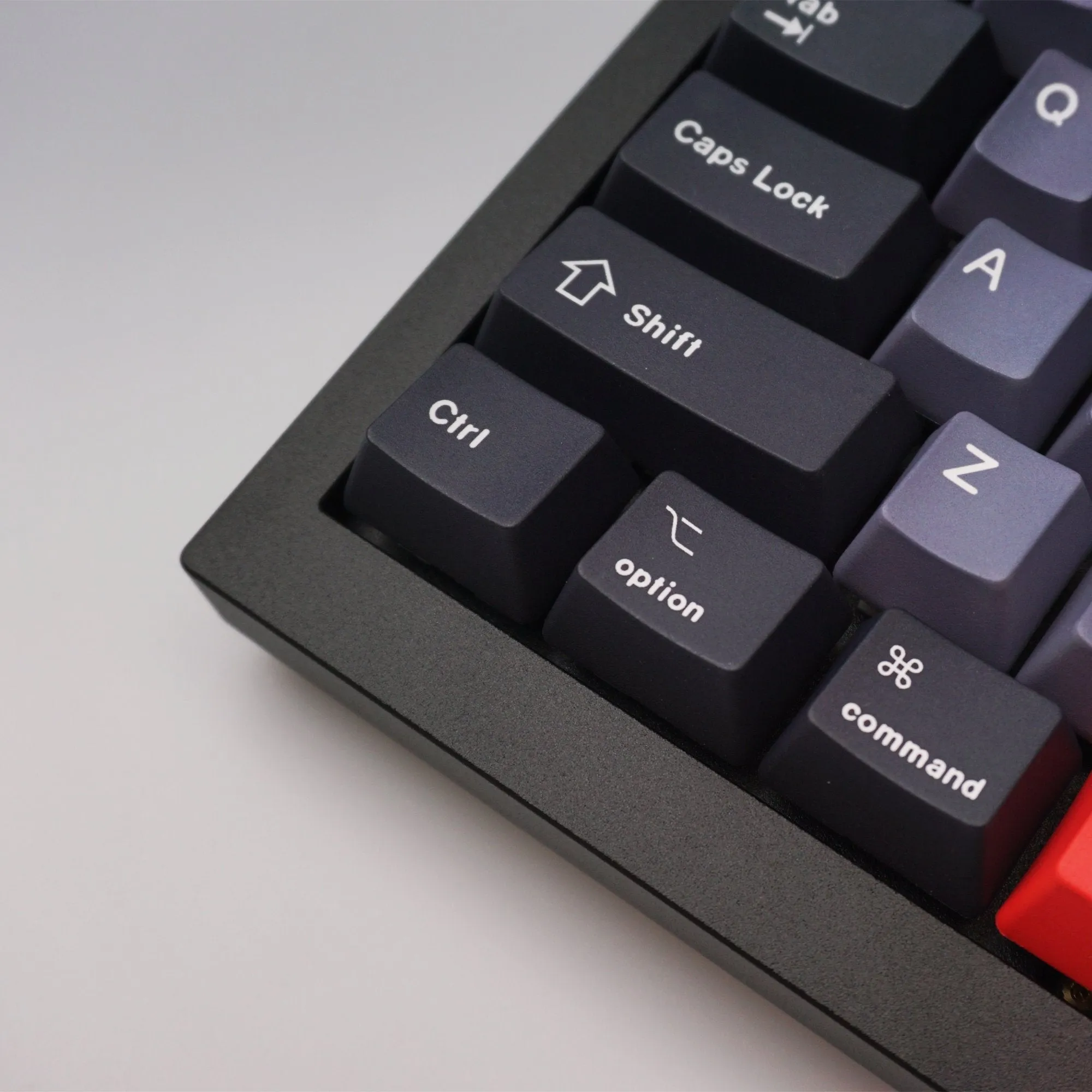 Custom Q1 QMK Mechanical Keyboard (Q1 Carbon Black w/ Knob)(Dolch Red Keycap)