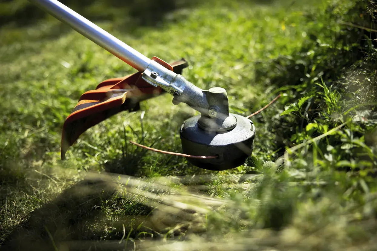 Husqvarna 325iR Cordless Brushcutter